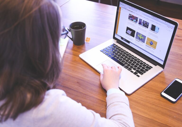 Guía completa para la compra-venta de páginas web